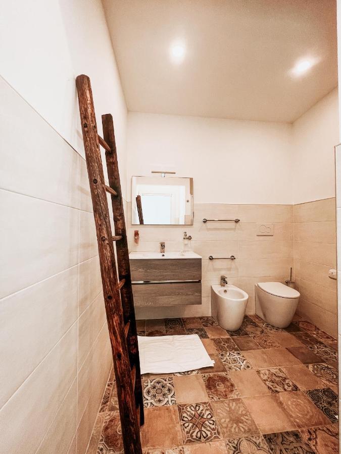 Residence La Pera Bugiarda Венария Реале Екстериор снимка